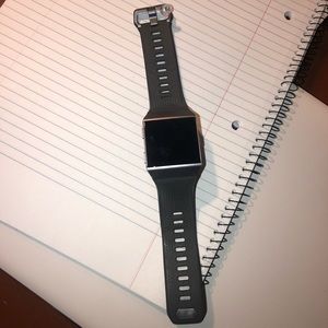 Fitbit Ionic - Charcoal/Smoke Grey, Large Band